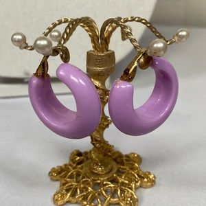 Vintage lavender open hoop earrings